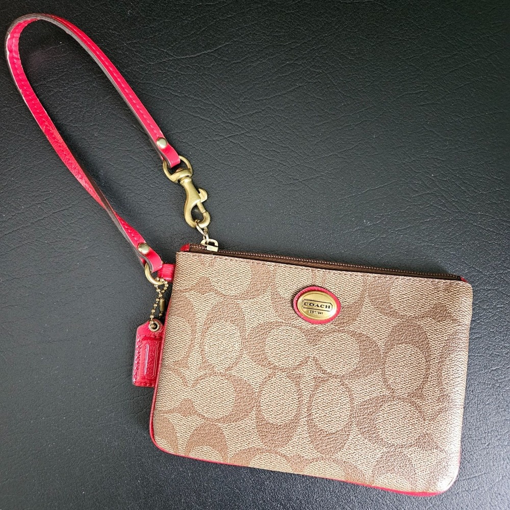 Coach Small Peyton Khaki Pomegranate Wristlet F50142